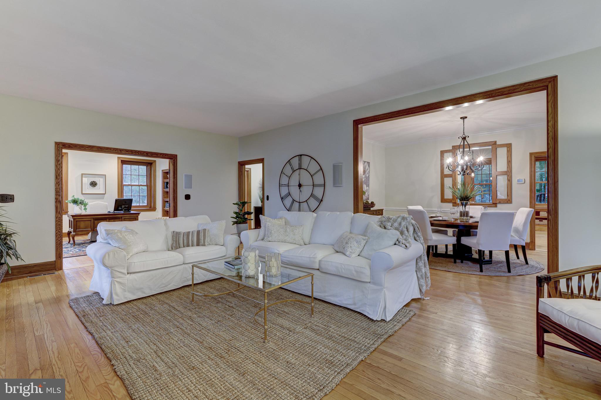 709 Dividing Road Severna Park, MD 21146 - Photo 16 of 73 Spacious living room