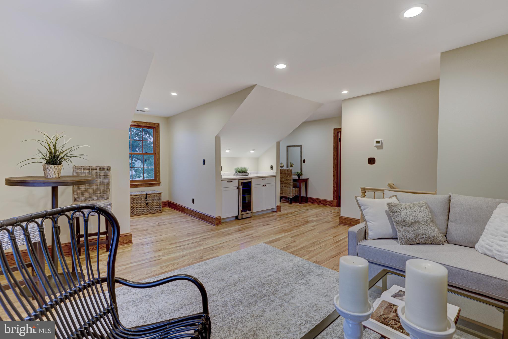 709 Dividing Road Severna Park, MD 21146 - Photo 46 of 73 3rd level sitting area w/ dry bar