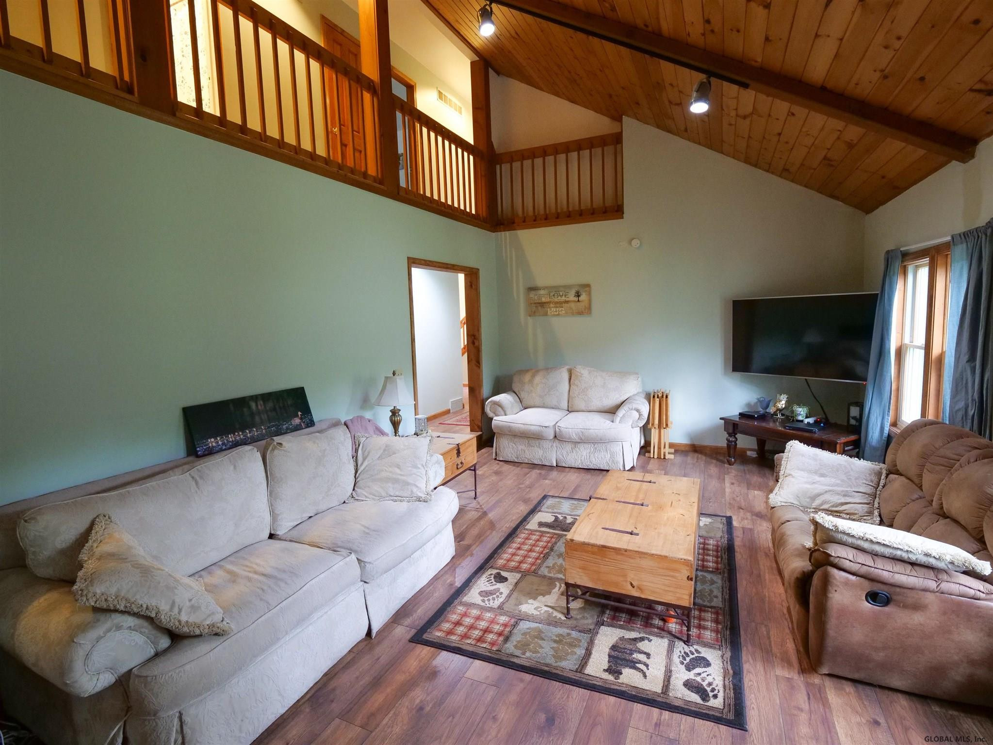 32 Taylor Road Wilton, NY 12831 - Photo 4 of 17 Photo 4