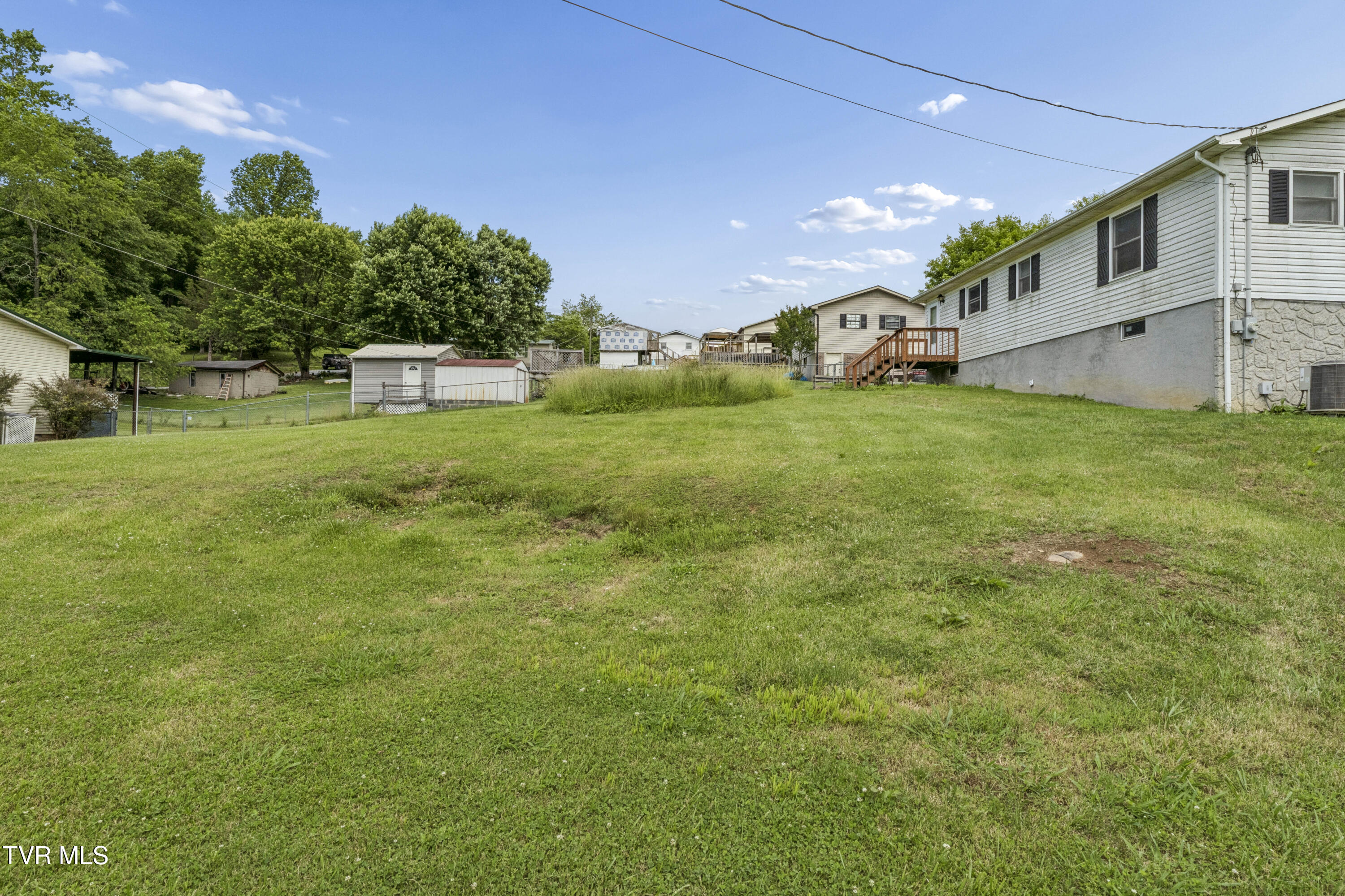 1401 Charity Hill Road Elizabethton, TN 37643 - Photo 21 of 25 Charity-19
