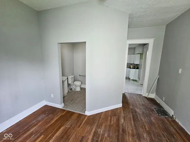 $150,000 | 312 South Nichols Avenue, Muncie, IN 47303