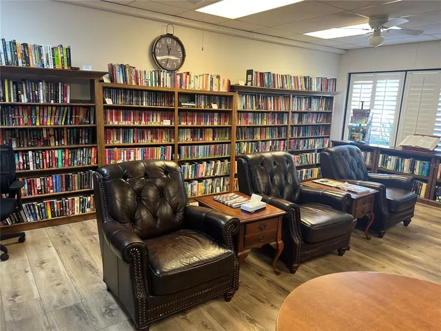 a view of liquor store