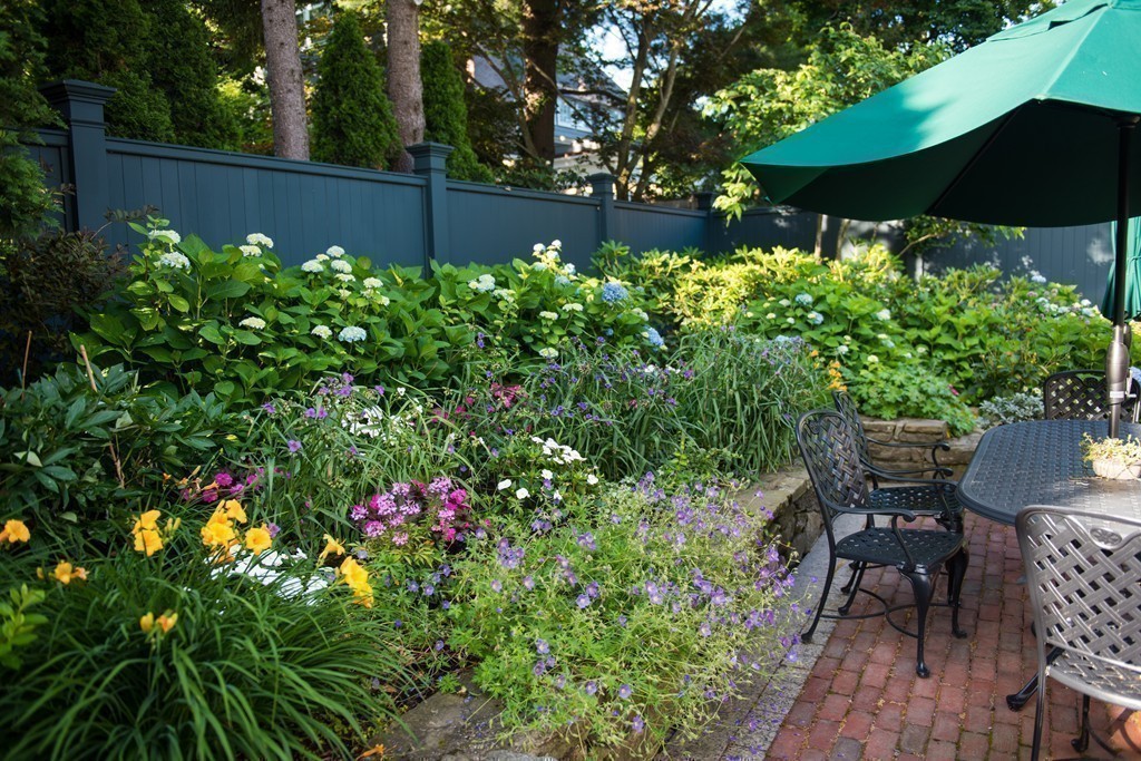 91 Middlesex Road Brookline, MA 02467 - Photo 25 of 27