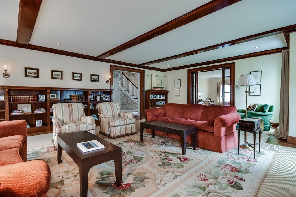 91 Middlesex Road Brookline, MA 02467 - Photo 8 of 27
