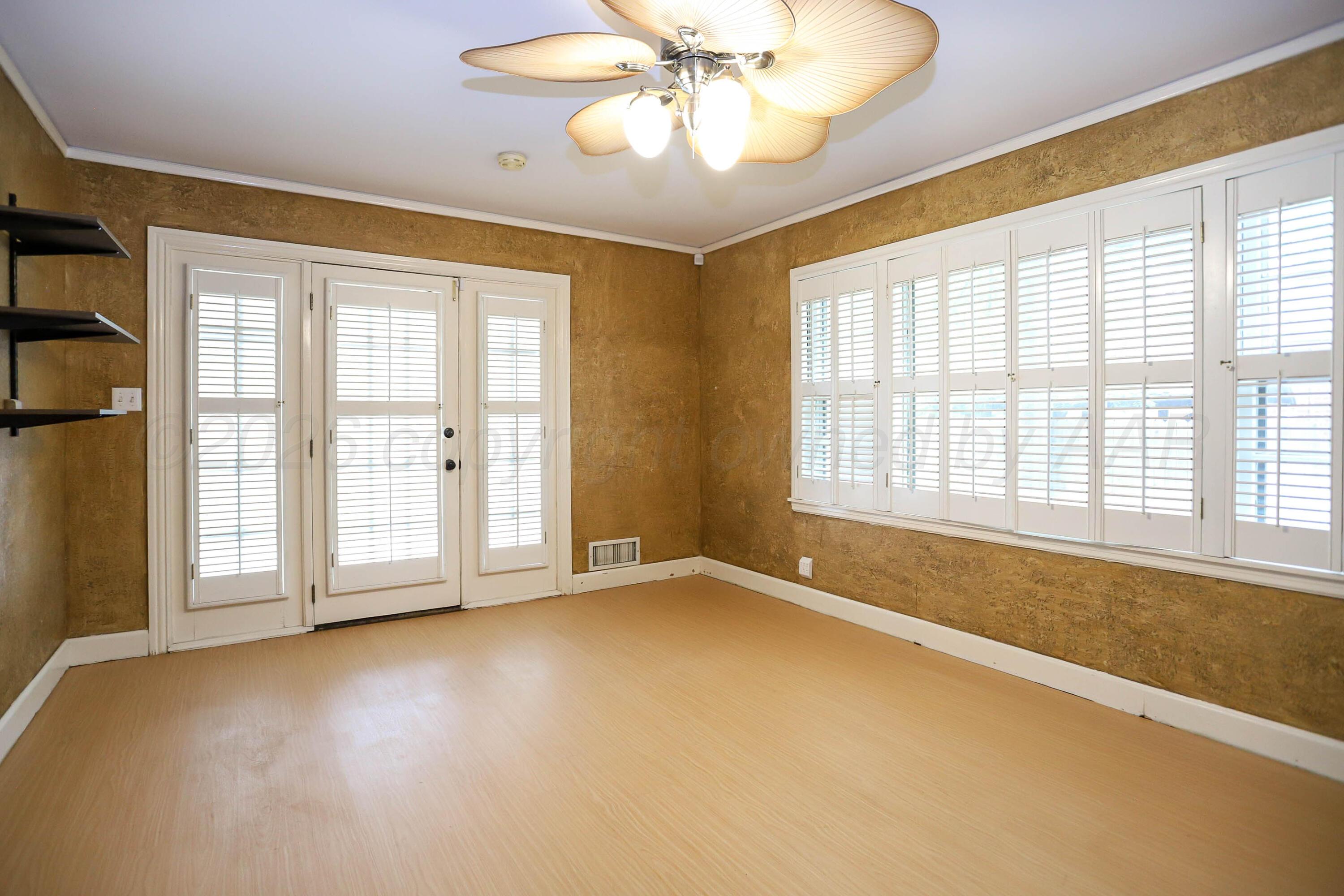 307 Sunset Terrace Amarillo, TX 79106 - Photo 20 of 26 IMG_5874