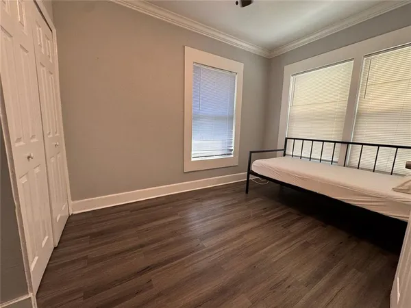$2,400 | 1571 South Myrtle Avenue, Clearwater, FL 33756