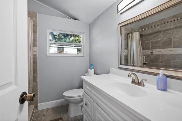 $2,400 | 1571 South Myrtle Avenue, Clearwater, FL 33756