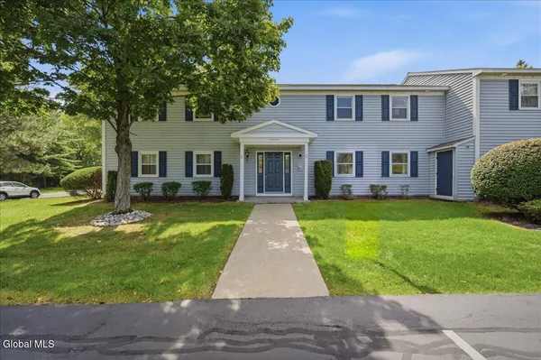 $185,000 | 167 Cedarview Lane, Colonie, NY 12189