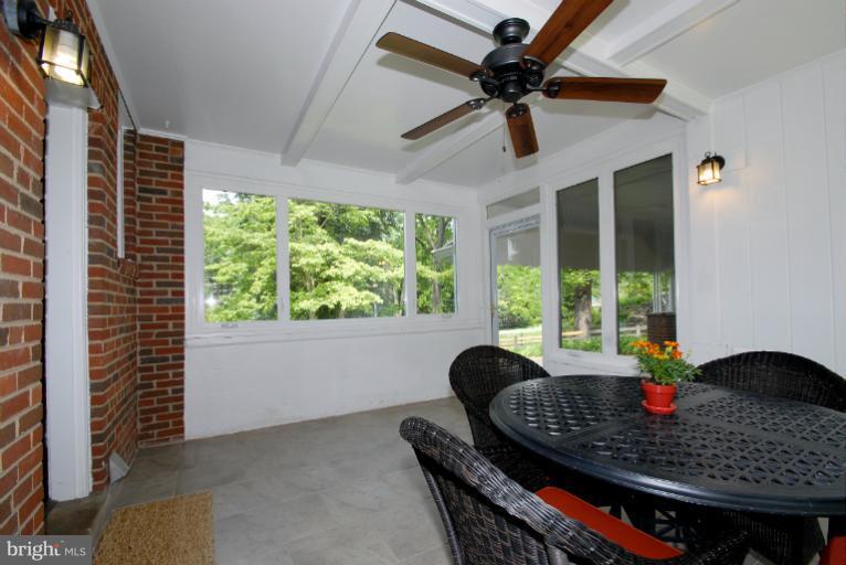 830 Randolph Road Silver Spring, MD 20904 - Photo 3 of 24 Interior (General)