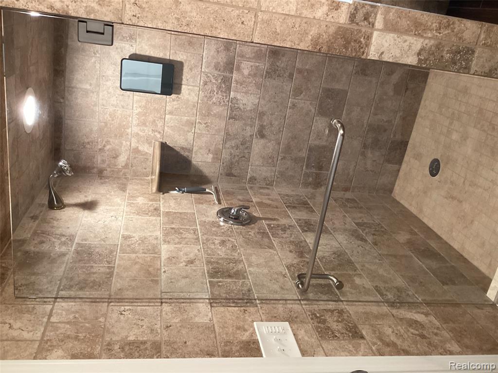 125 Maywood Avenue Rochester, MI 48307 - Photo 45 of 56 Gallery Image 45
