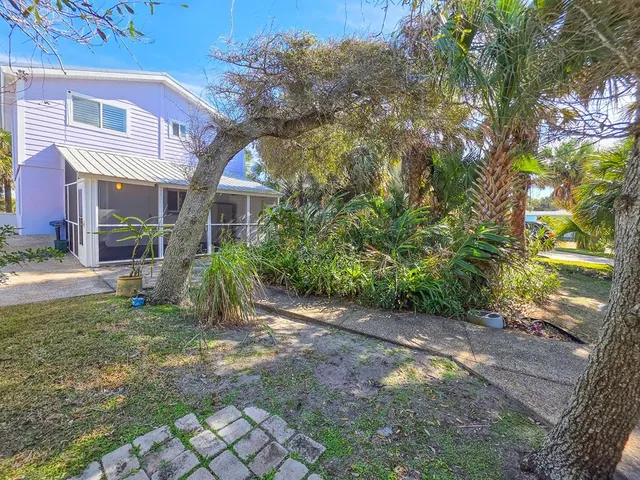 $2,500 | 1340 South Central Avenue, Flagler Beach, FL 32136