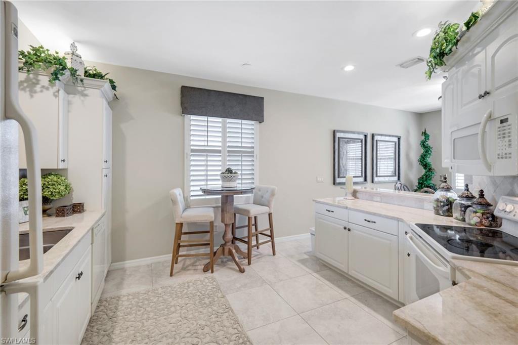 5924 Sand Wedge Lane, Unit 2002 Naples, FL 34110 - Photo 10 of 31