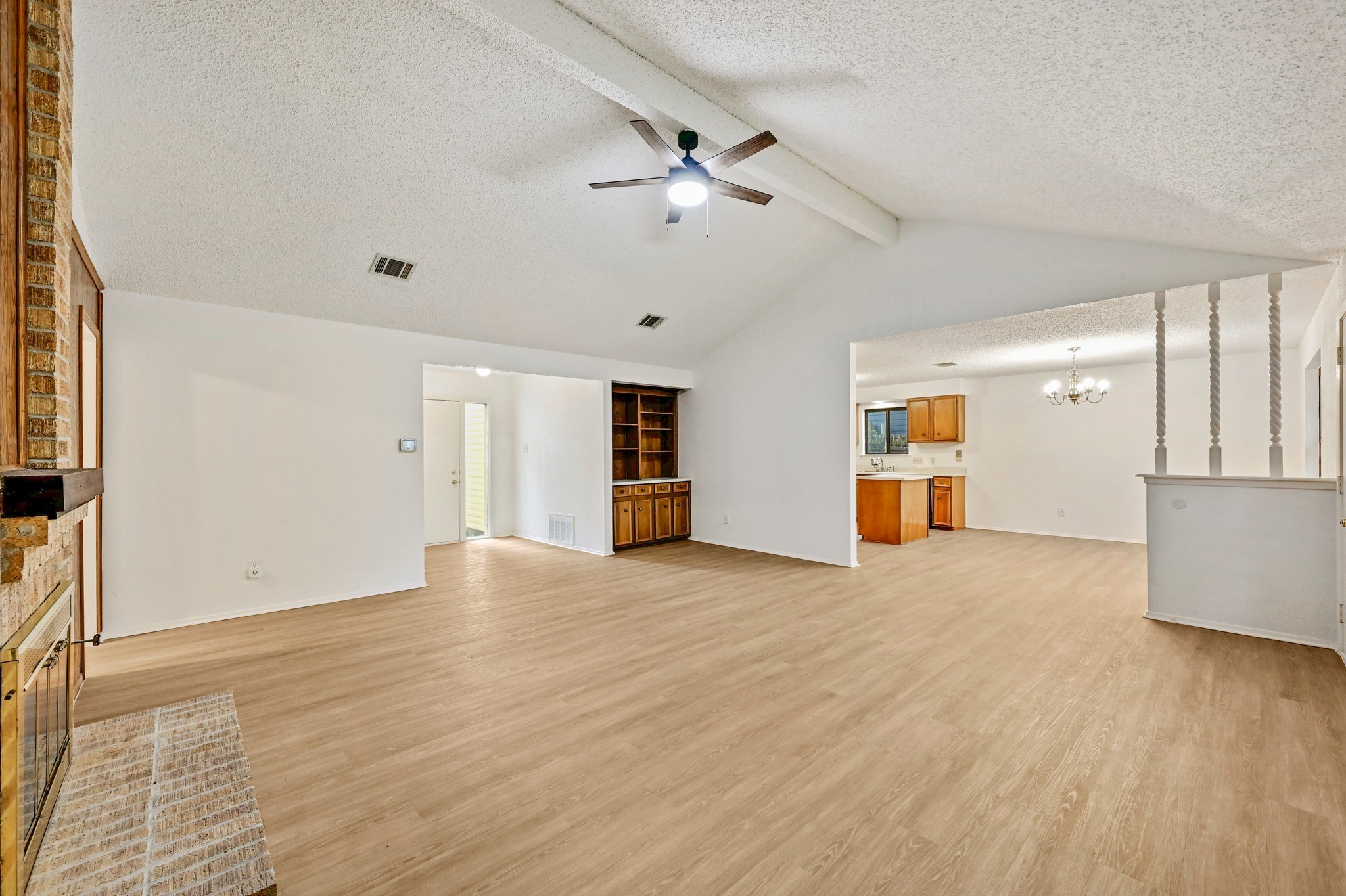 2411 Roehampton Drive Austin, TX 78745 - Photo 8 of 29