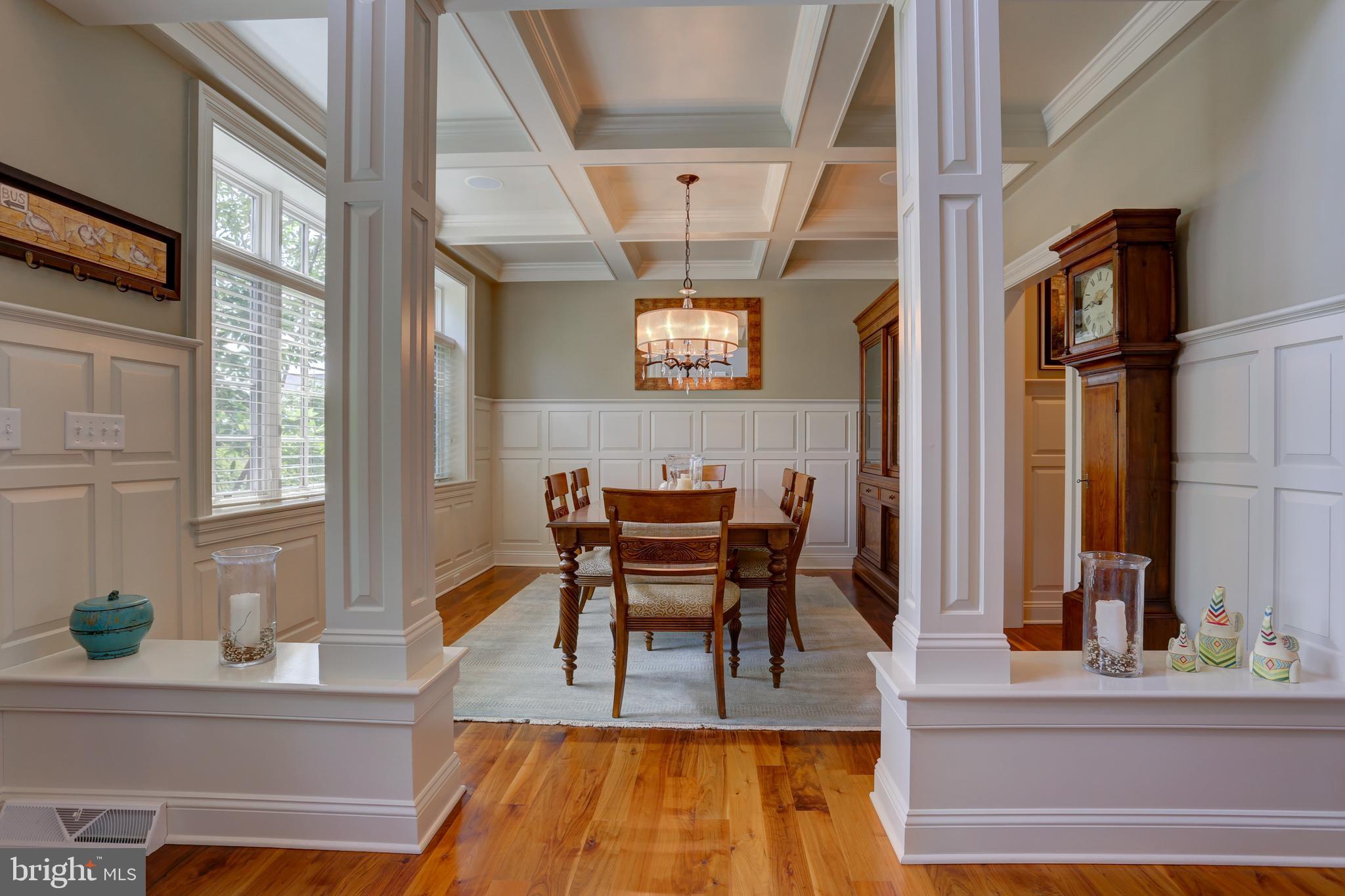 507 Dorset Street Lititz, PA 17543 - Photo 12 of 53 Formal dining room