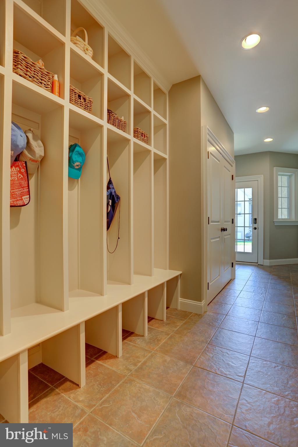507 Dorset Street Lititz, PA 17543 - Photo 23 of 53 Mud room area