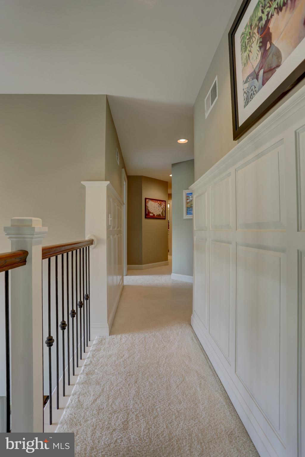 507 Dorset Street Lititz, PA 17543 - Photo 32 of 53 Upstairs hallway