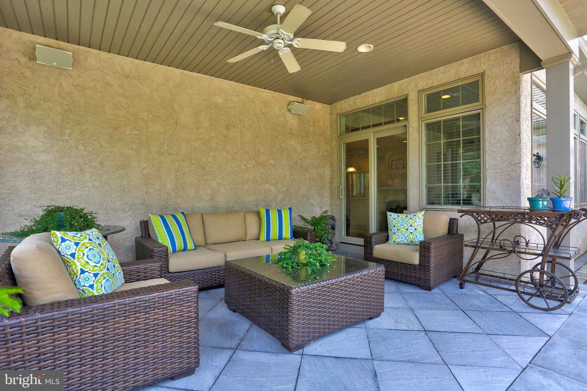 507 Dorset Street Lititz, PA 17543 - Photo 5 of 53 Covered patio