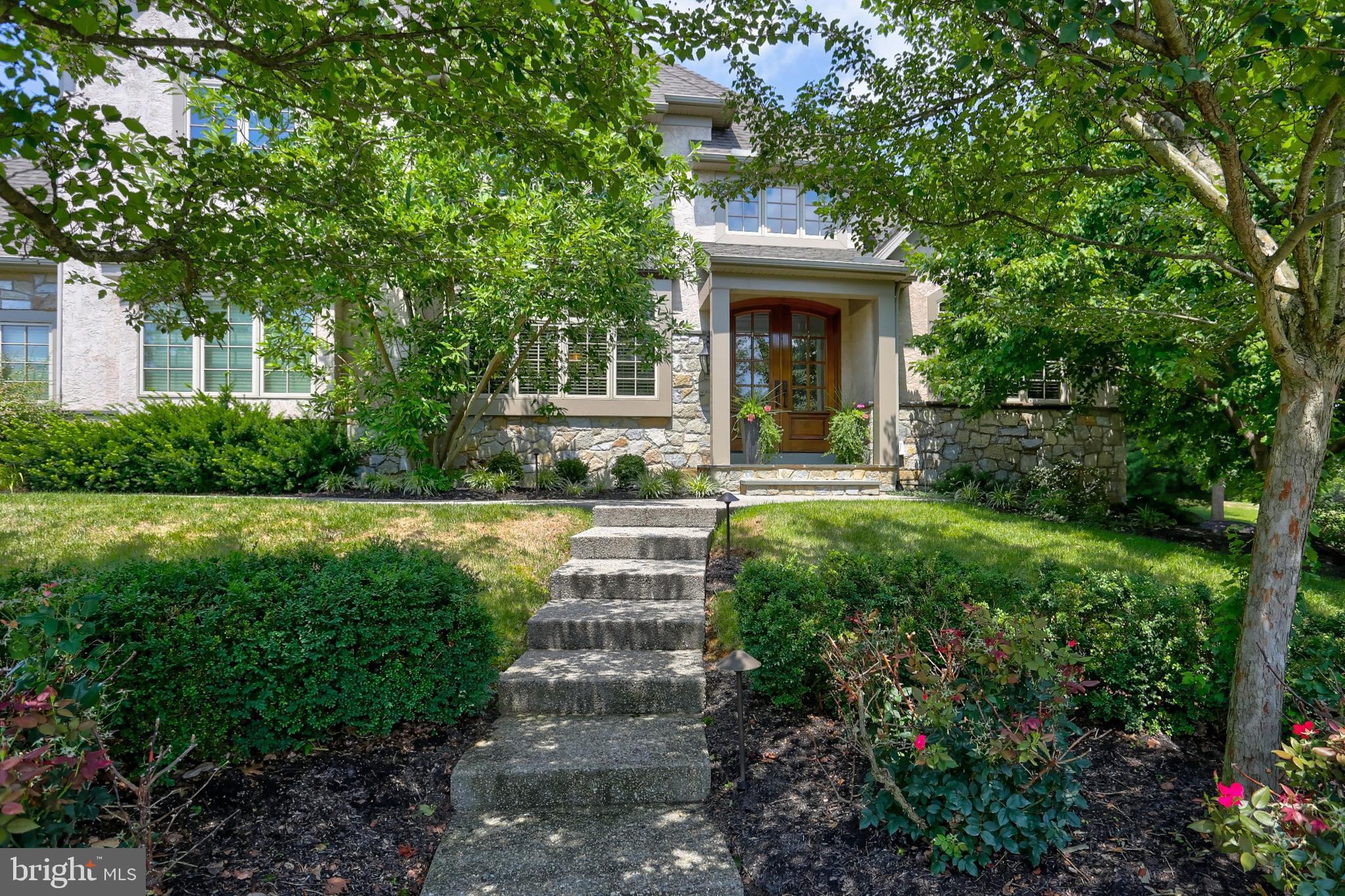 507 Dorset Street Lititz, PA 17543 - Photo 52 of 53 Front entrance