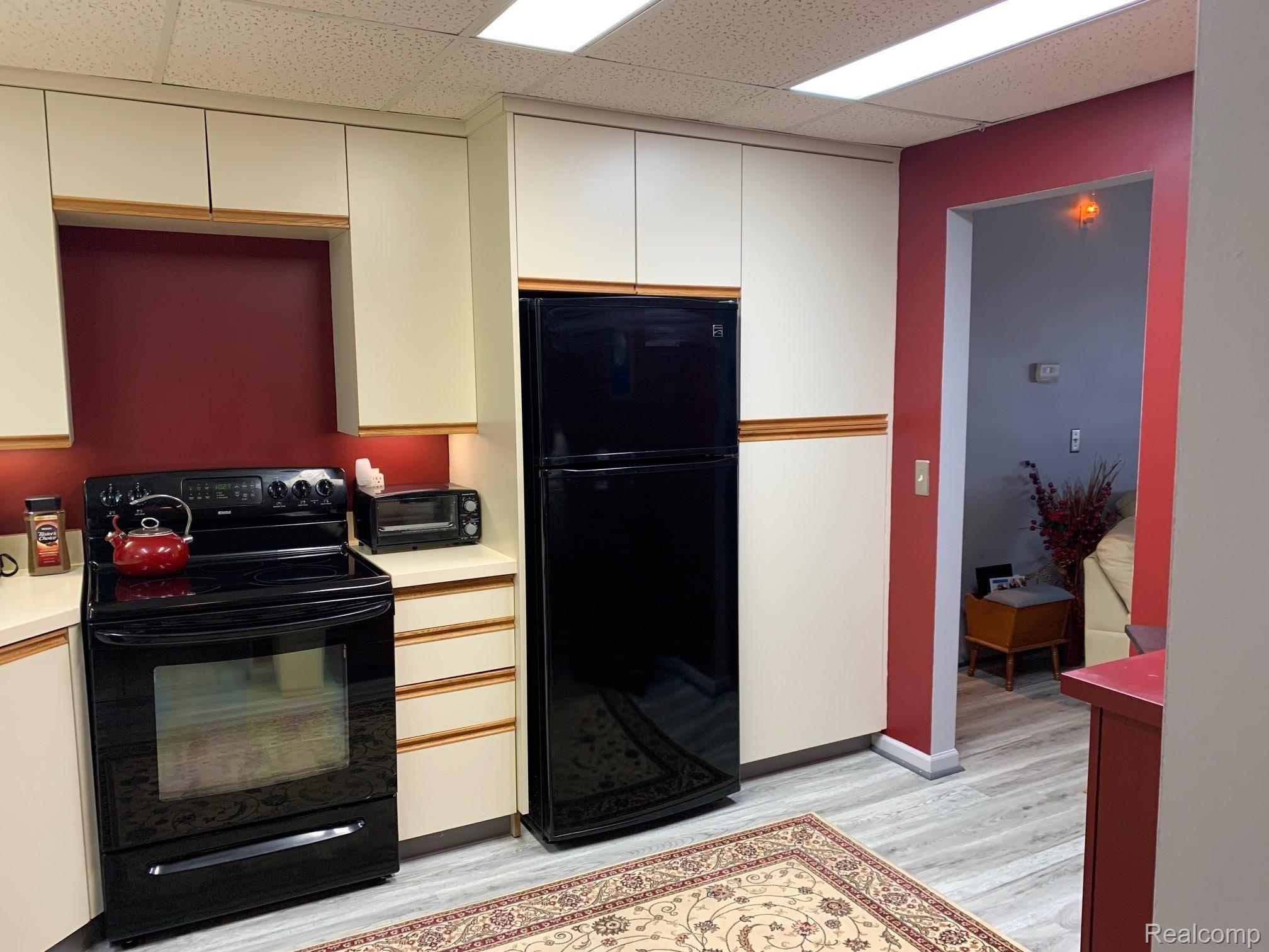 969 GreenView Court, Unit 39 Rochester, MI 48307 - Photo 6 of 29 IMG_8468.JPG