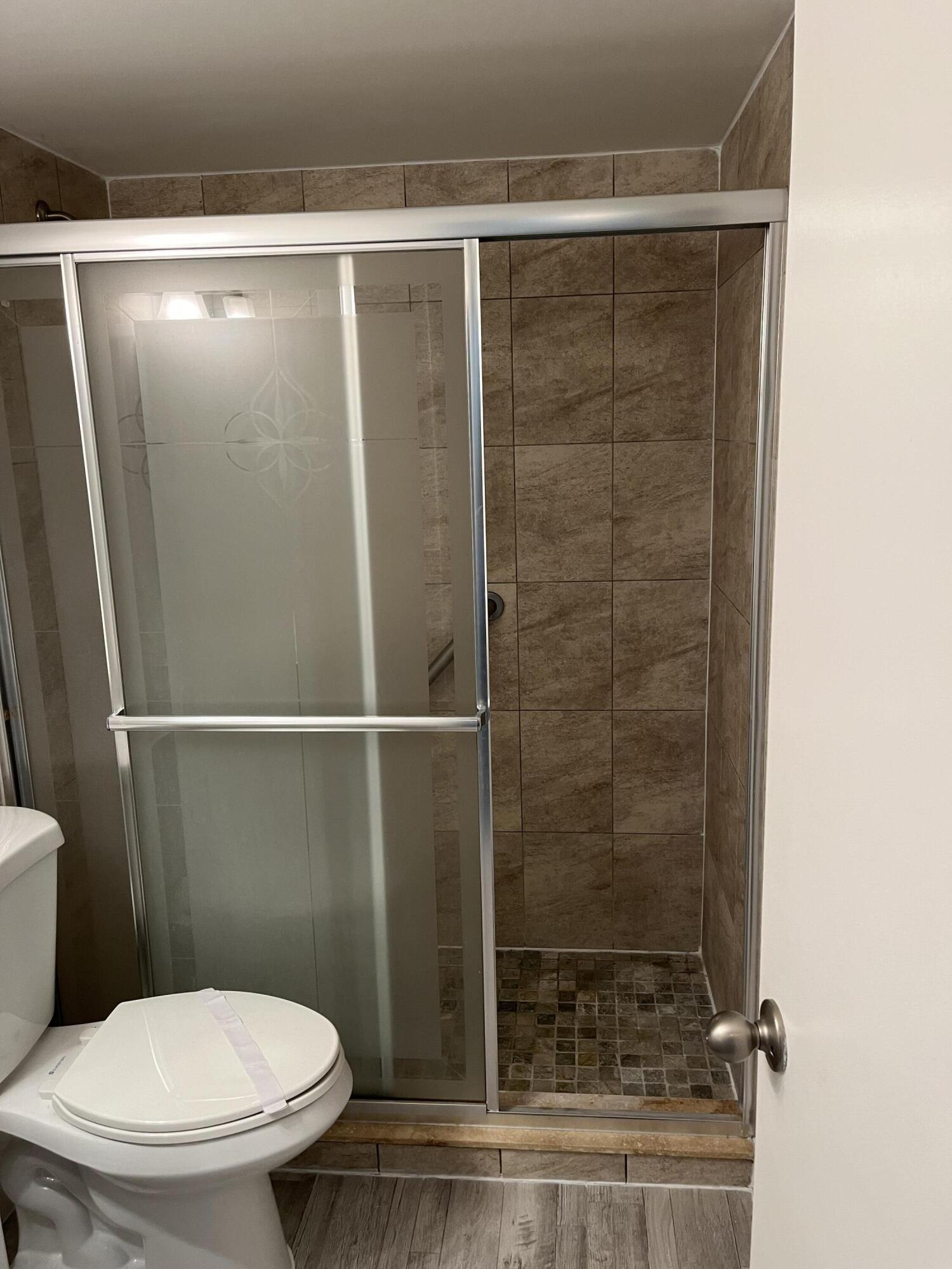 150 Pineview Road, Unit C6 Jupiter, FL 33469 - Photo 11 of 14 IMG_2039