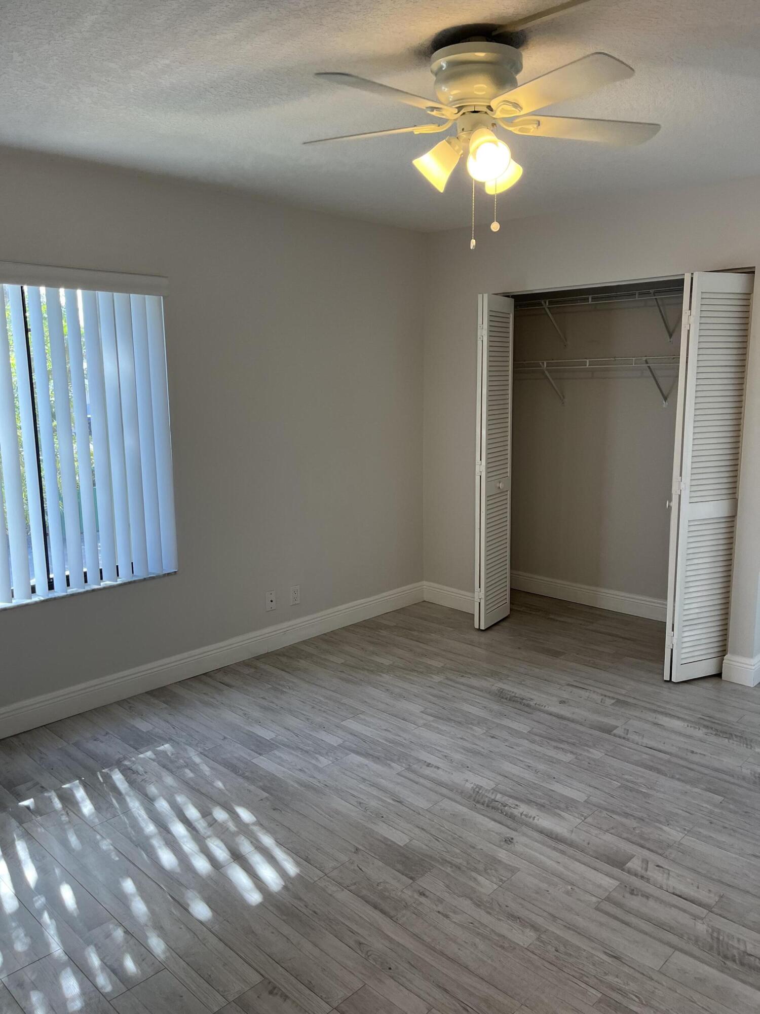 150 Pineview Road, Unit C6 Jupiter, FL 33469 - Photo 8 of 14 IMG_2037