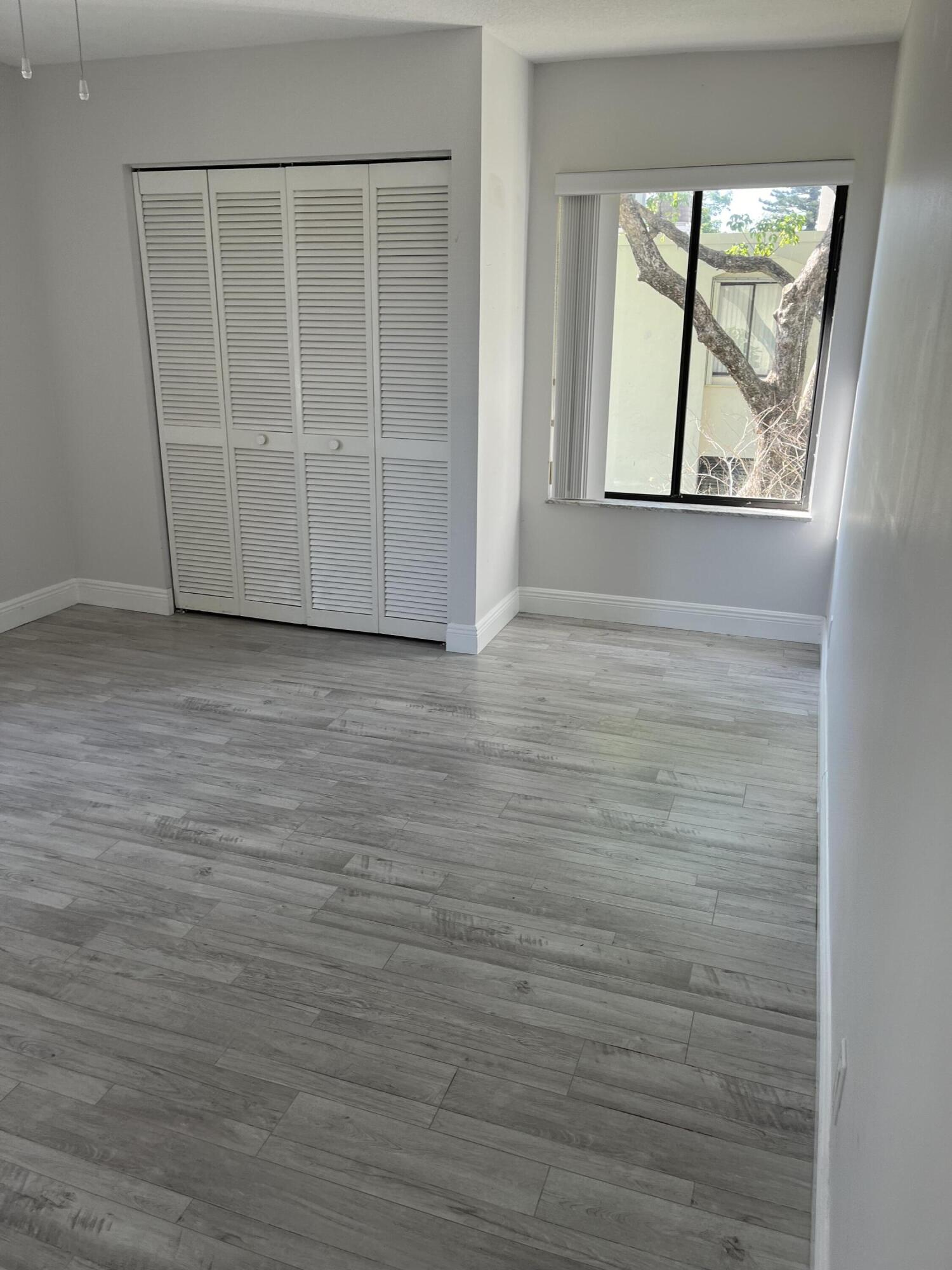 150 Pineview Road, Unit C6 Jupiter, FL 33469 - Photo 10 of 14 IMG_1977