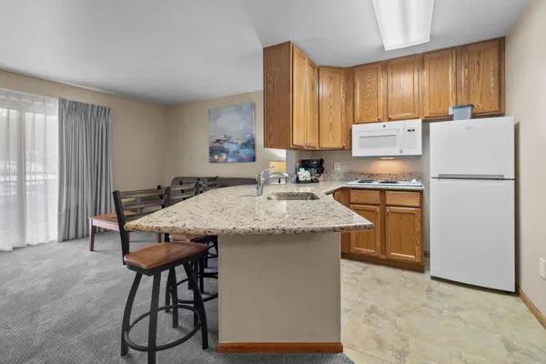 $170,000 | 111 Center Street, Unit 239, Lake Geneva, WI 53147