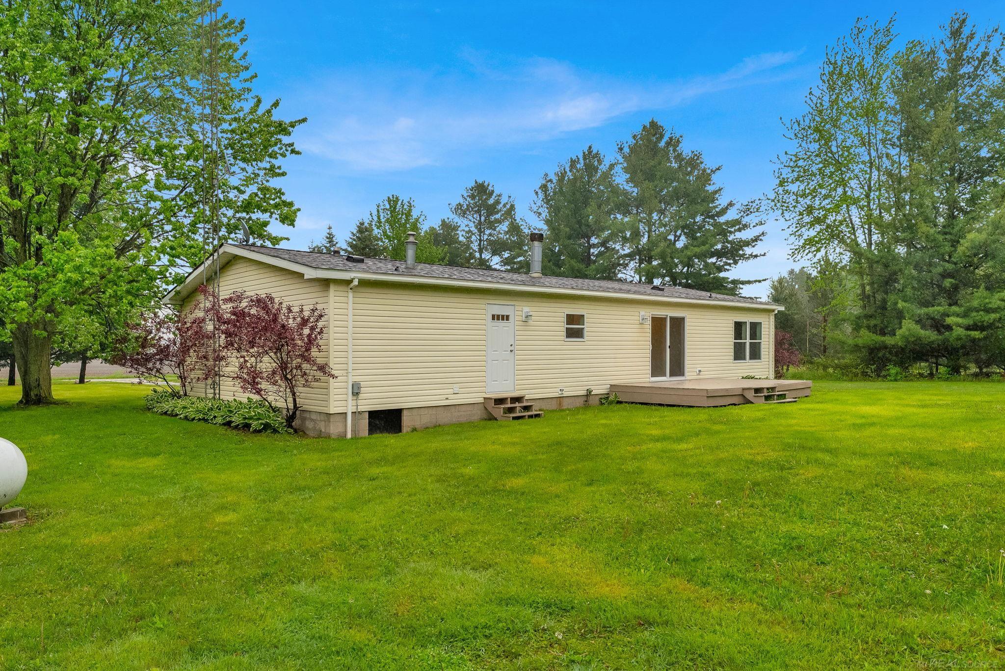 2100 Rowe Road Applegate, MI 48401 - Photo 32 of 46