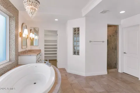 $2,995,000 | 4136 North 64th Place, Scottsdale, AZ 85251