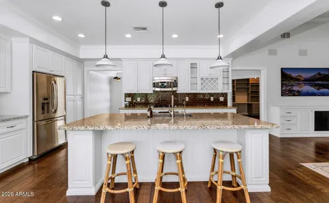 $2,995,000 | 4136 North 64th Place, Scottsdale, AZ 85251