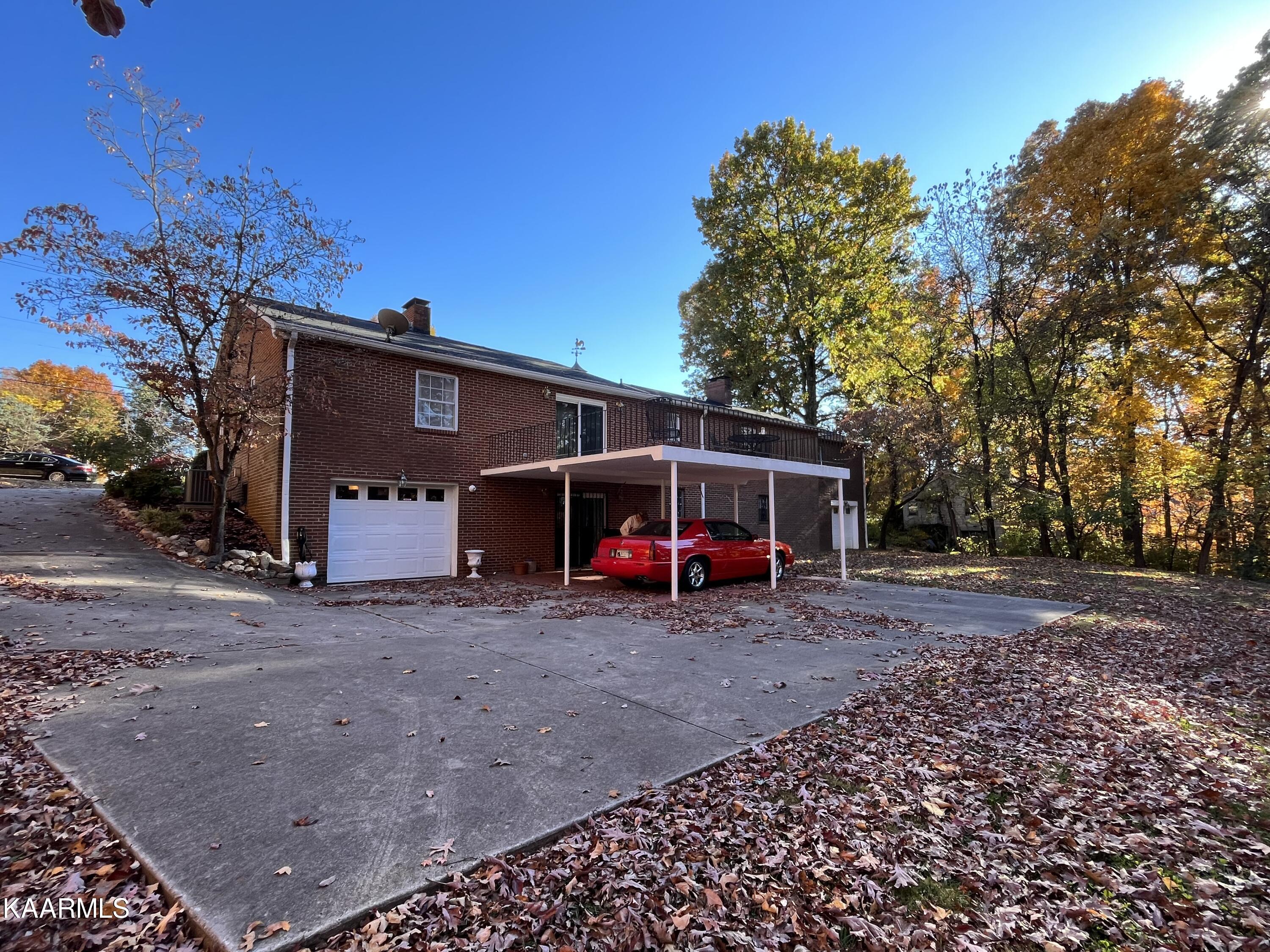 4735 Buffat Mill Road Knoxville, TN 37917 - Photo 4 of 4 IMG_8658
