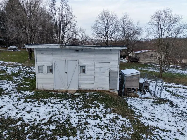 $125,000 | 394 Country Club Drive, Ellwood City, PA 16117