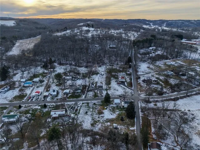 $125,000 | 394 Country Club Drive, Ellwood City, PA 16117