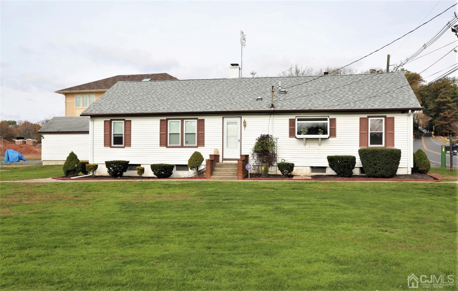 28 Major Road Monmouth Junction, NJ 08852 - Photo 2 of 39 Gallery Image 2