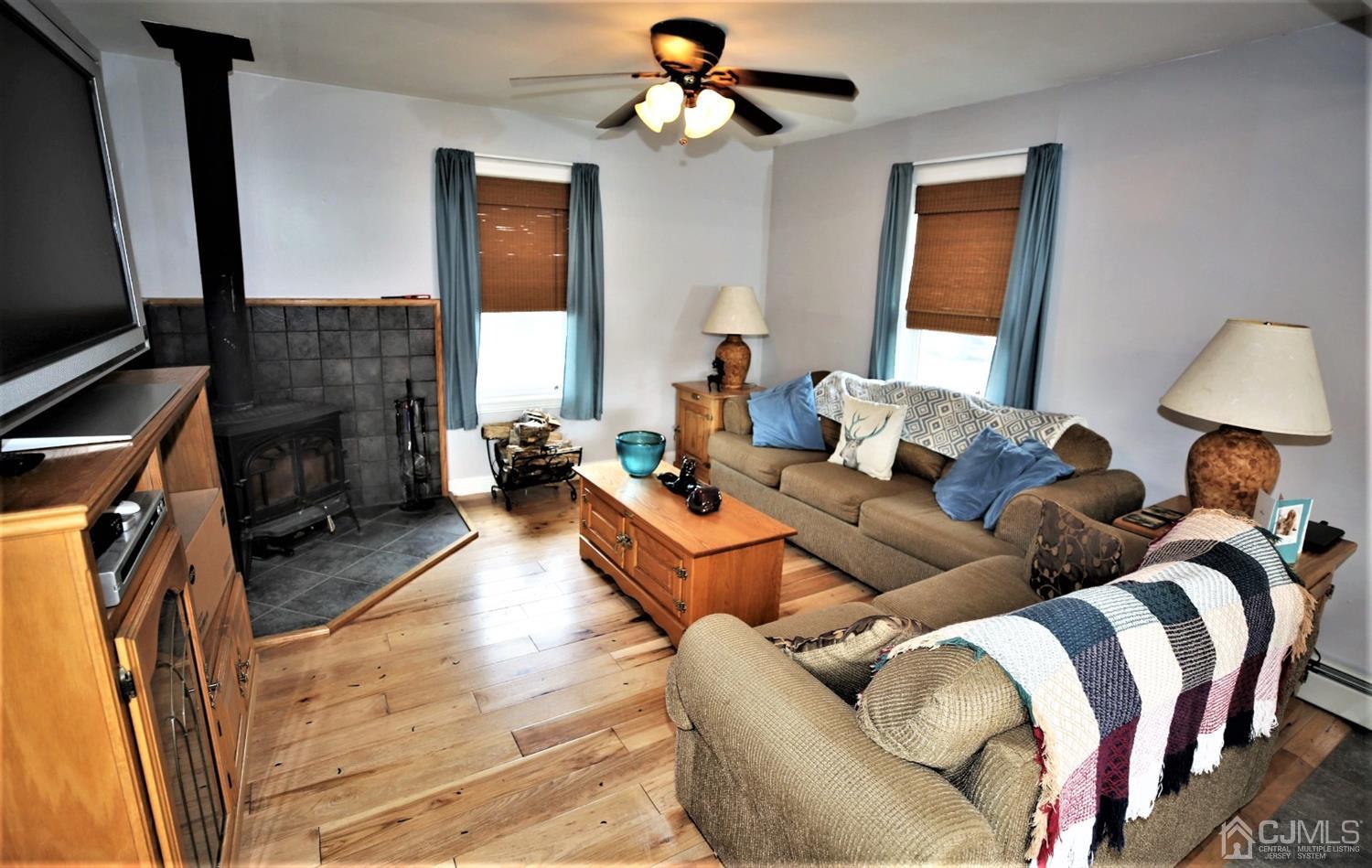 28 Major Road Monmouth Junction, NJ 08852 - Photo 5 of 39 Gallery Image 5