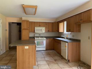 2758 Magnolia Road Vineland, NJ 08361 - Photo 5 of 13 Gallery Image 5