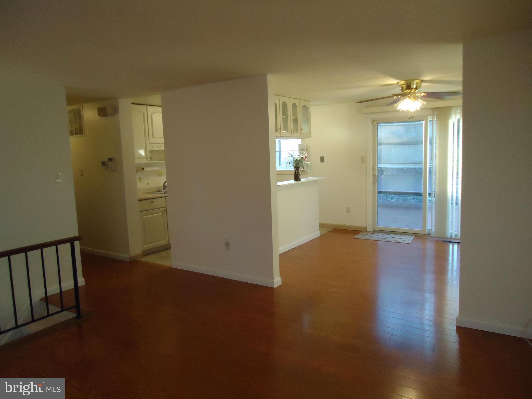 9144 Burke Road Burke, VA 22015 - Photo 11 of 18 Interior (General)