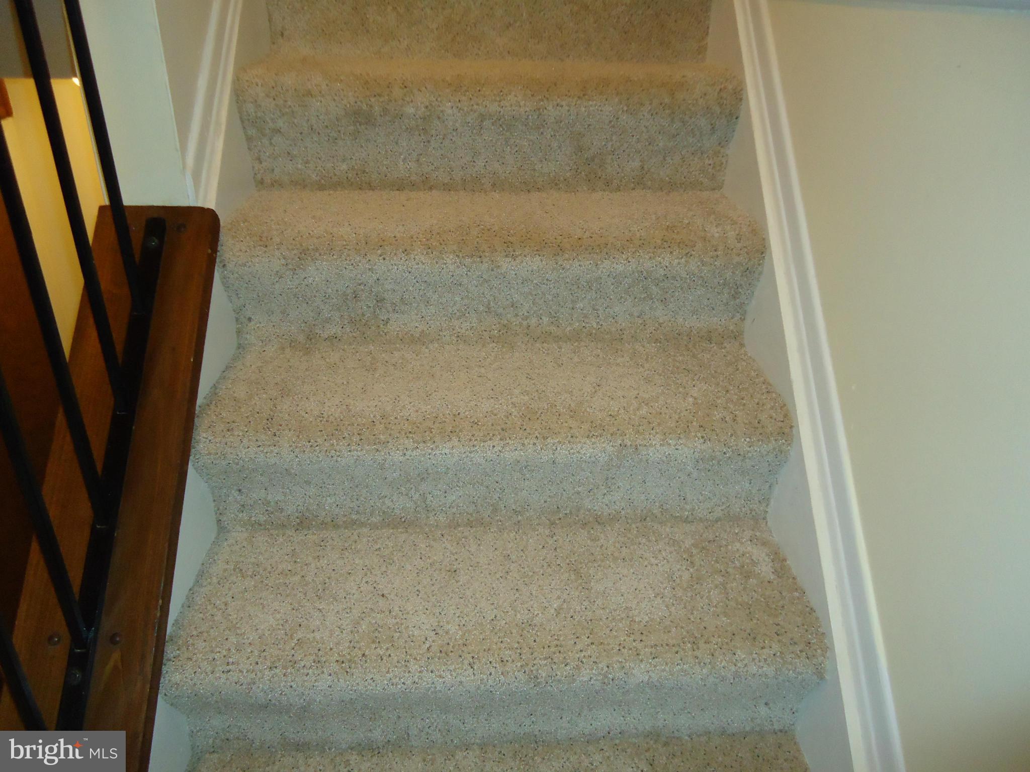 9144 Burke Road Burke, VA 22015 - Photo 16 of 18 Interior (General)