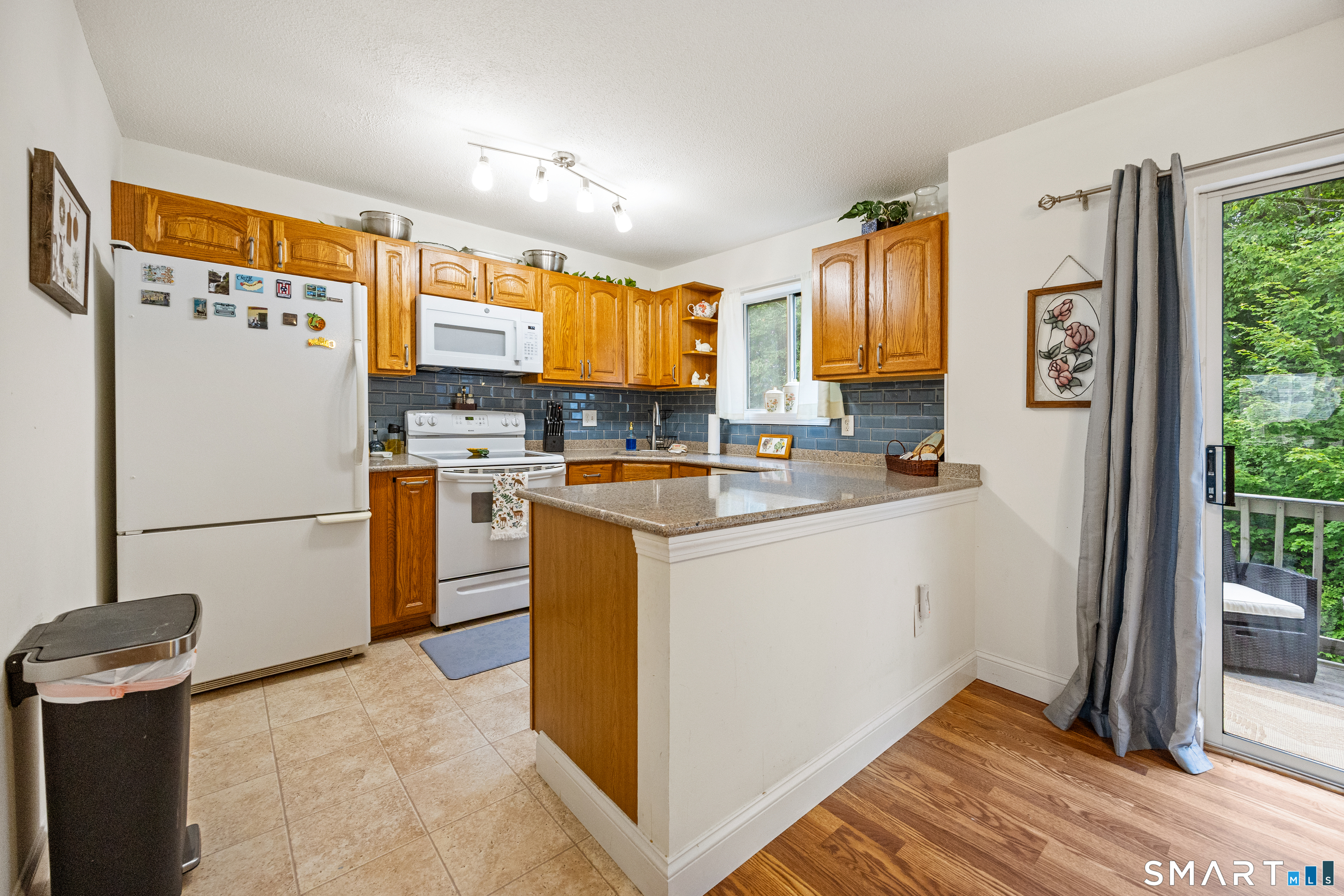 925 Oronoke Road, Unit 41D Waterbury, CT 06708 - Photo 12 of 31