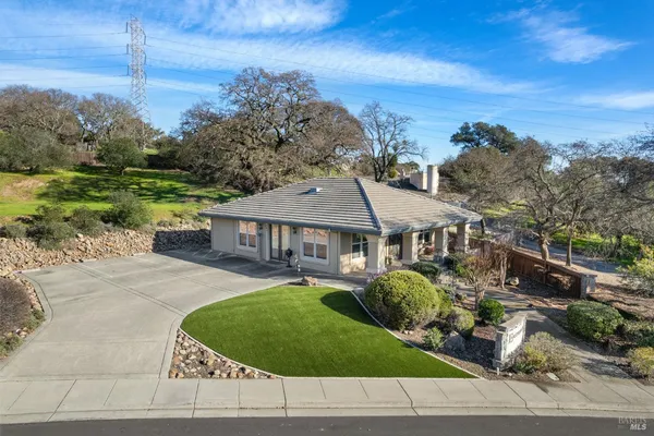 $750,000 | 902 Eastridge Drive, Fairfield, CA 94534