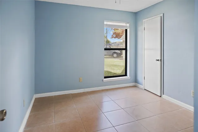 $2,000 | 2846 Mayflower Landing Court, Webster, TX 77598