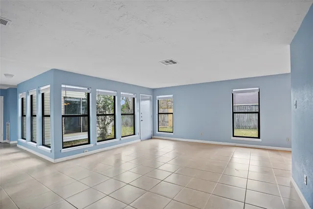 $2,000 | 2846 Mayflower Landing Court, Webster, TX 77598