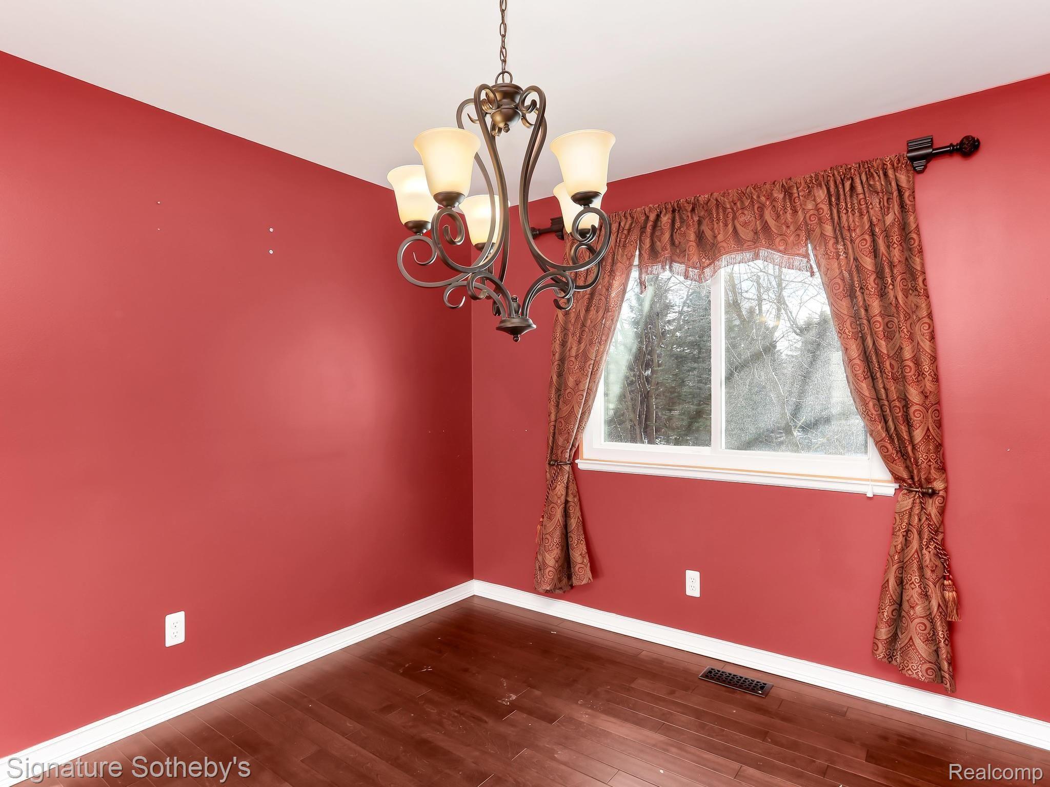 2601 Brilliance Rochester, MI 48309 - Photo 12 of 28 2601 Brilliance Rochester-030-030-2601 Brilliance00030-MLS_Size.jpg
