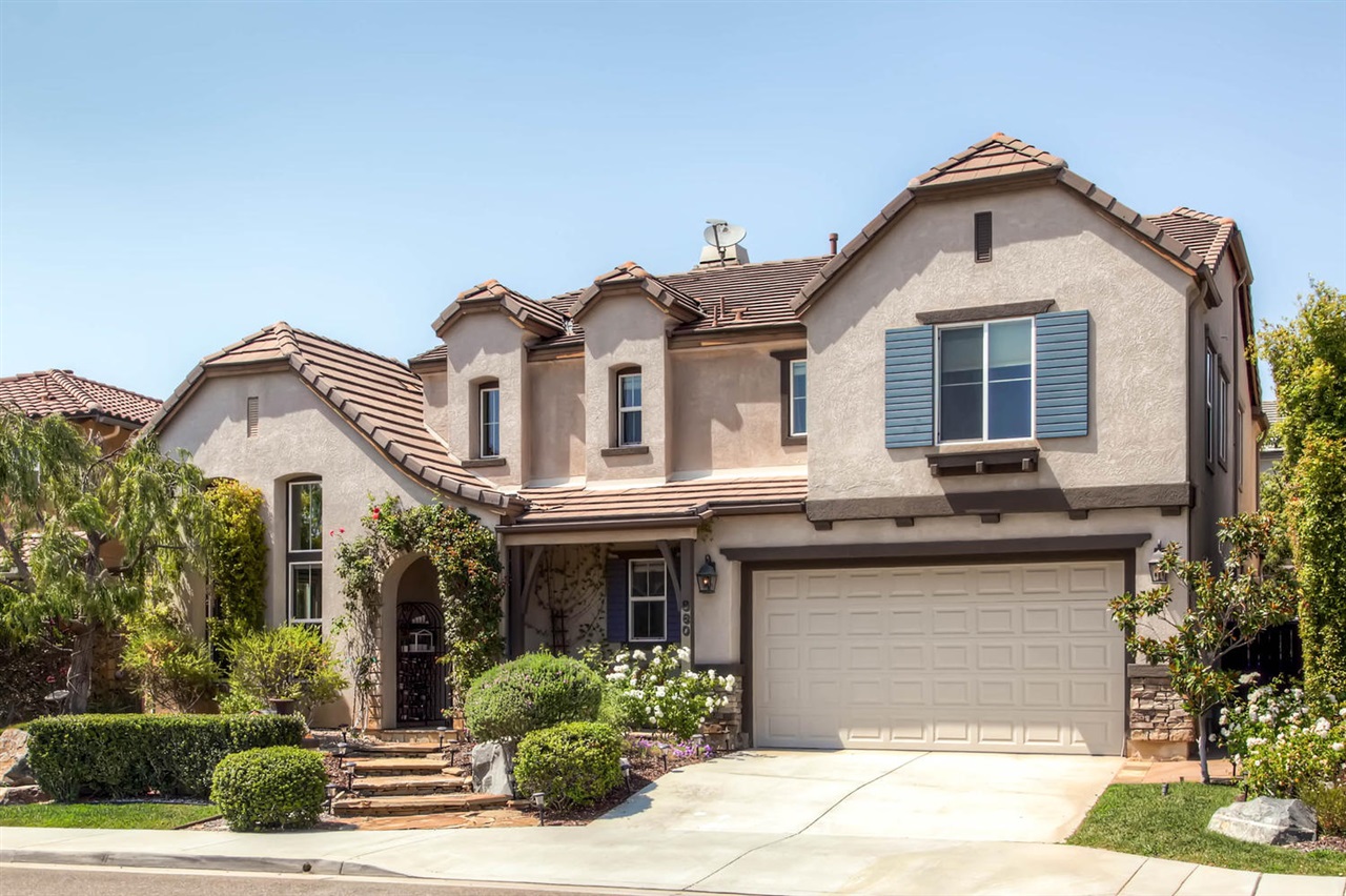 860 First Light Road San Marcos, CA 92078 - Photo 2 of 25