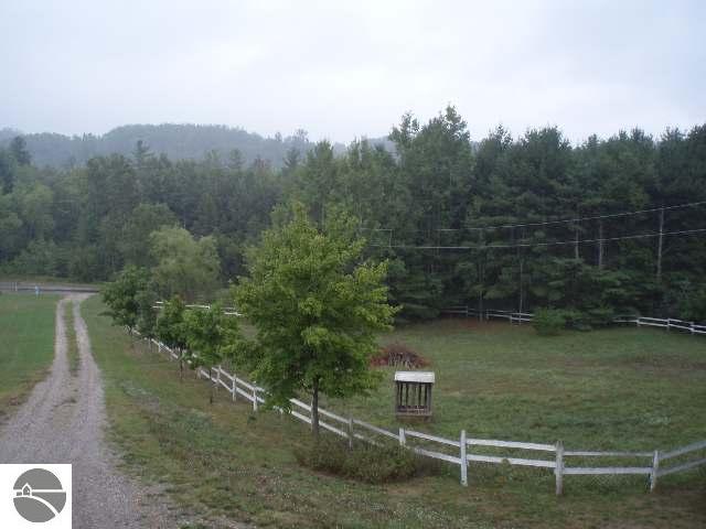 13792 South Cedar Run Road Traverse City, MI 49684 - Photo 9 of 9 1682571-8.JPG