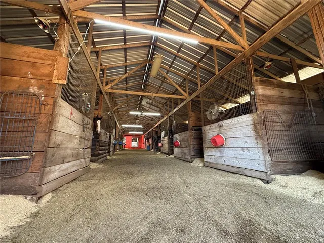 $2,400,000 | 2550 Farm To Market Road 120, Denison, TX 75021