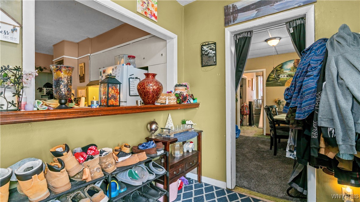 706 Terrace Boulevard Lancaster, NY 14043 - Photo 10 of 34