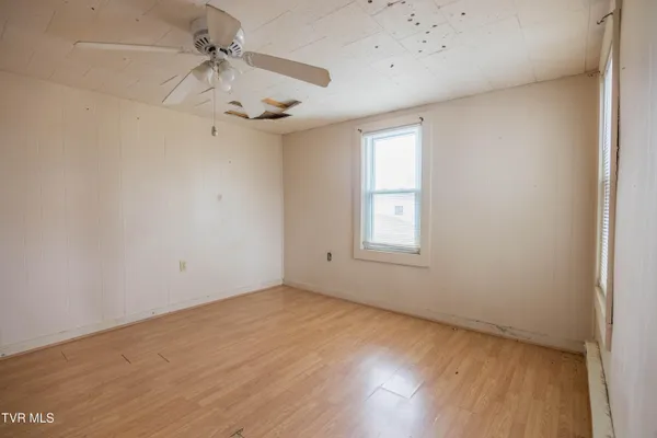 $299,900 | 7958 Blue Springs Parkway, Mosheim, TN 37818