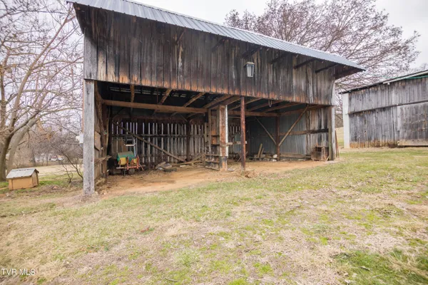 $299,900 | 7958 Blue Springs Parkway, Mosheim, TN 37818