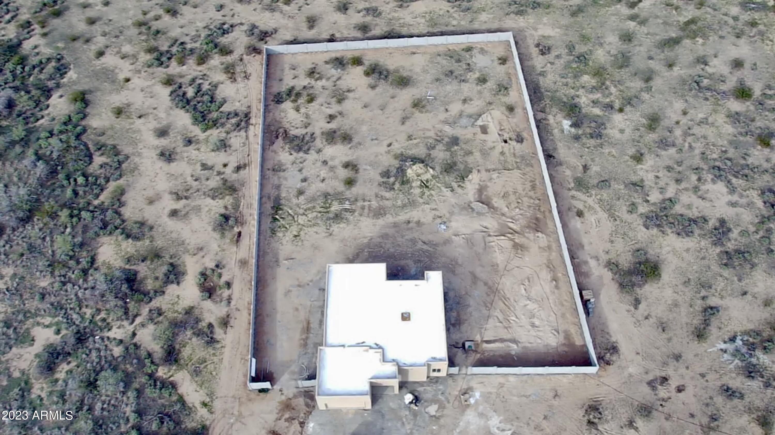 25202 West Montgomery Road Wittmann, AZ 85361 - Photo 2 of 50 Block wall fencing